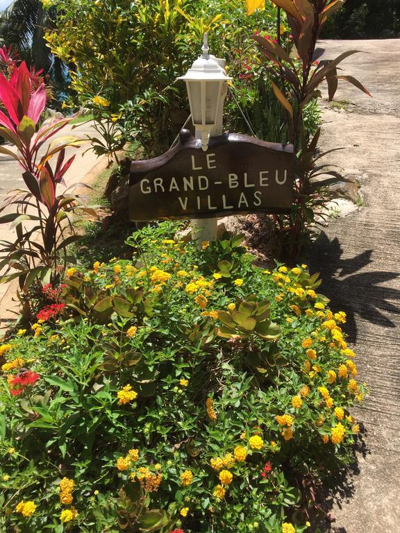 Le Grand Bleu Villas Baie Sainte Anne エクステリア 写真