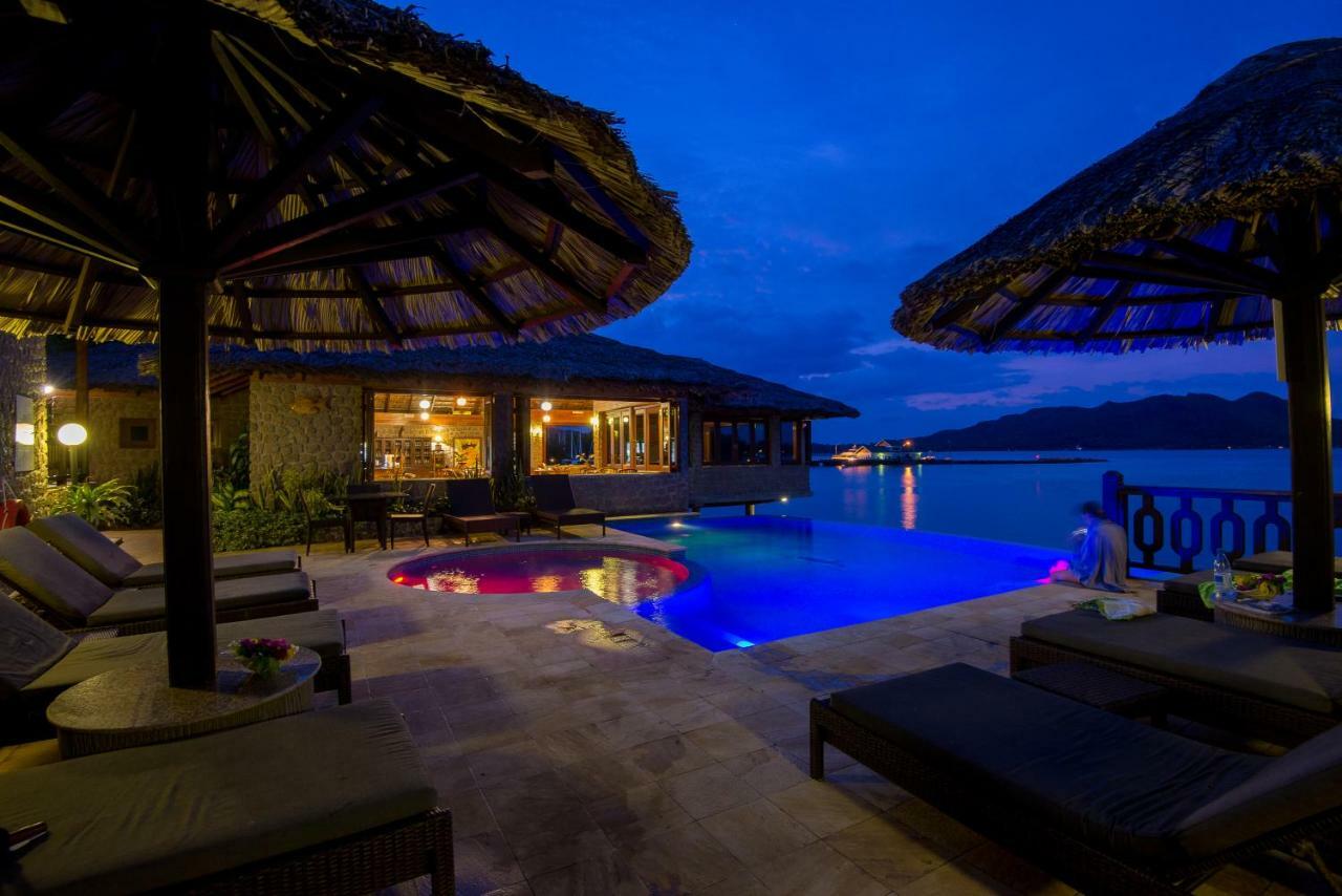 Le Grand Bleu Villas Baie Sainte Anne エクステリア 写真